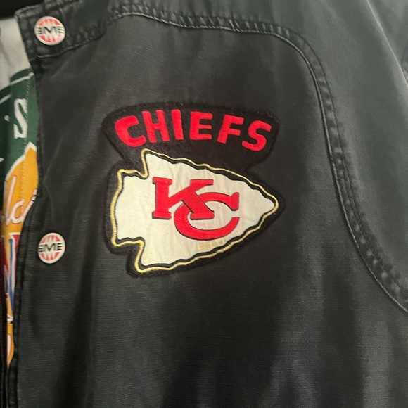 NFL Kansas City CHIEFS Vintage Bomber Jacket - Picture 8 of 11